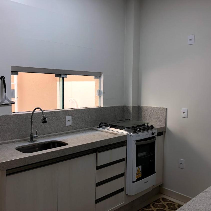 Casas Para Locacao Em Bombinhas Exteriör bild