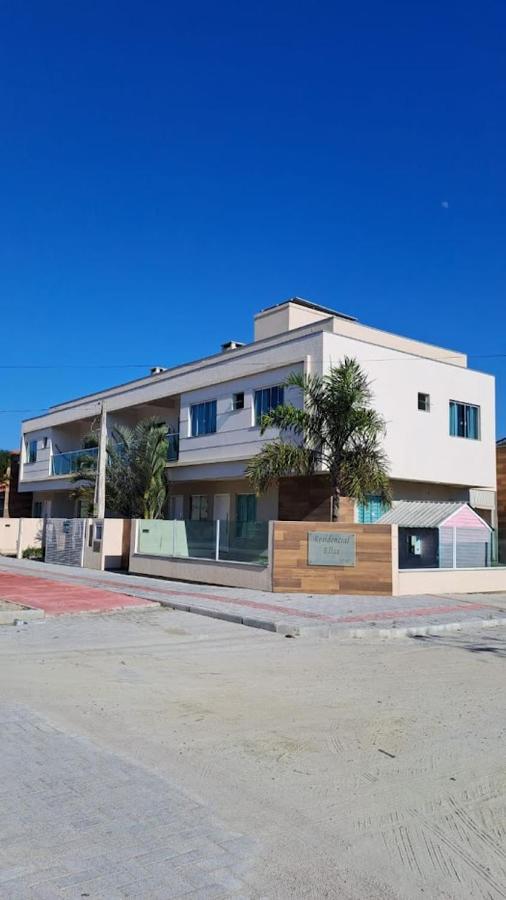Casas Para Locacao Em Bombinhas Exteriör bild